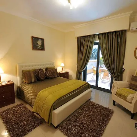 Sesmarias Willa Carvoeiro (Lagoa)