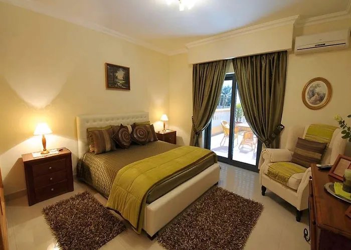 Sesmarias Willa Carvoeiro (Lagoa)